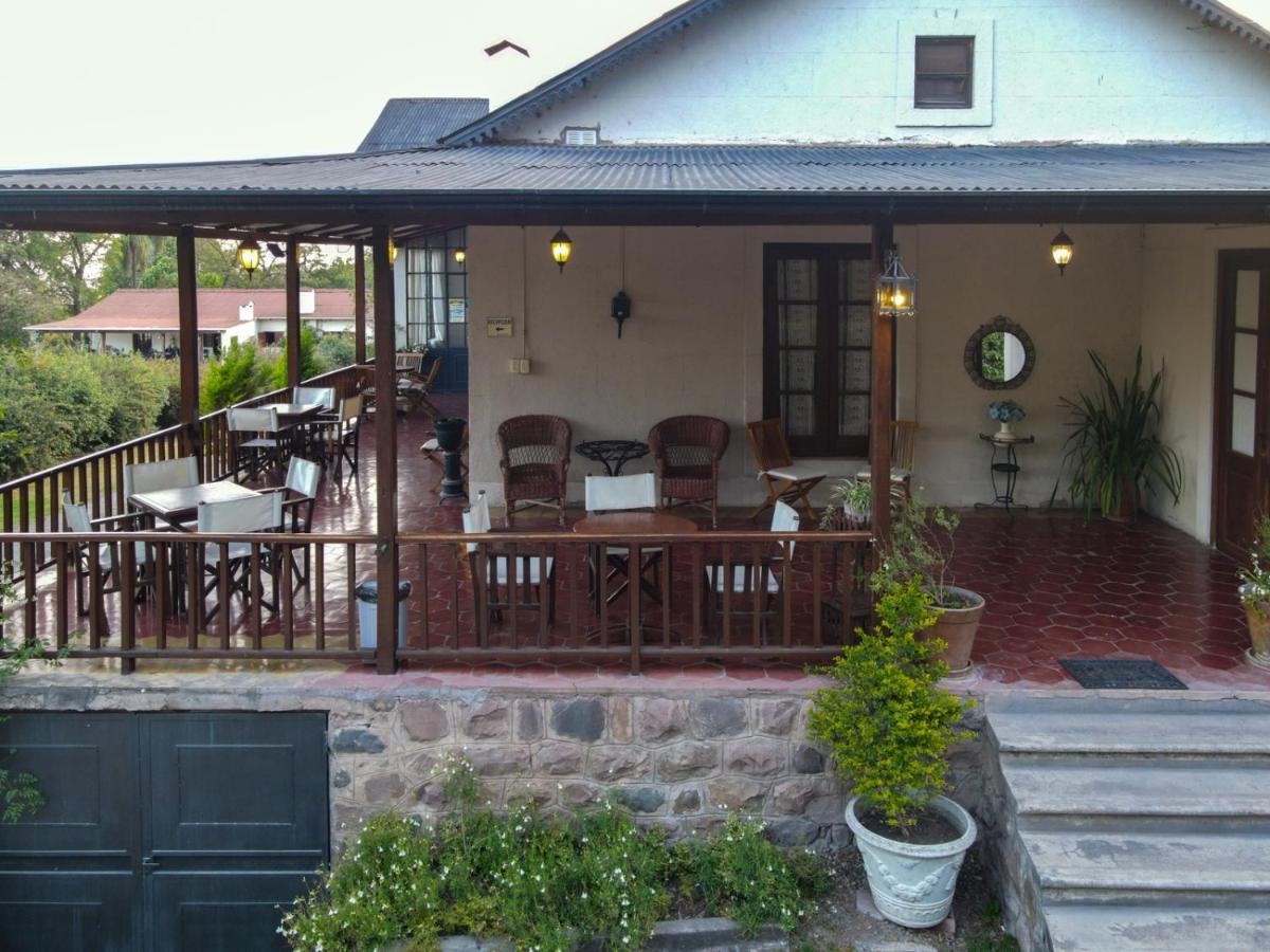 Hostal El Cerrito San Lorenzo サンロレンソ エクステリア 写真