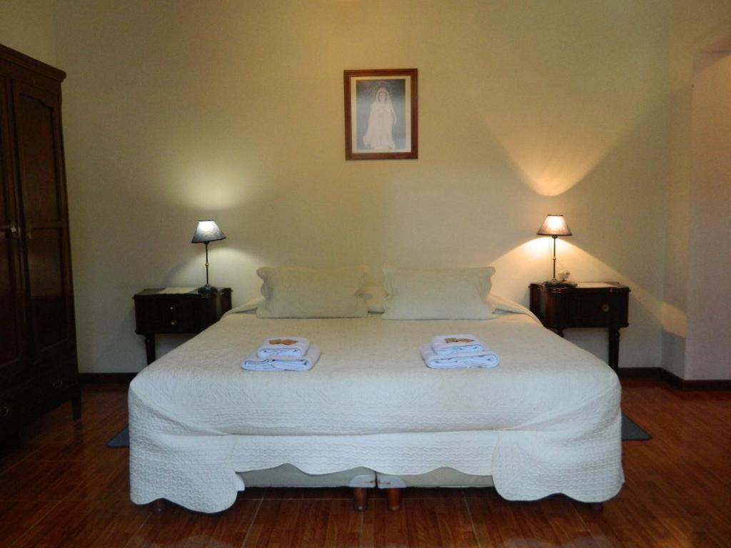 Hostal El Cerrito San Lorenzo サンロレンソ エクステリア 写真