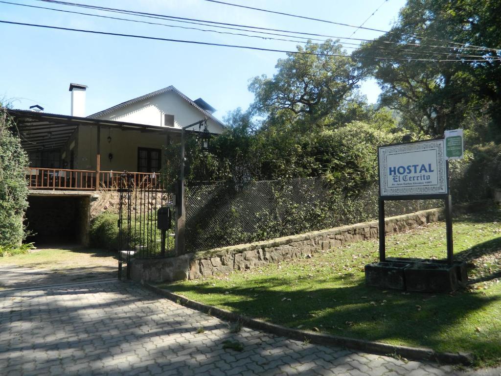Hostal El Cerrito San Lorenzo サンロレンソ エクステリア 写真
