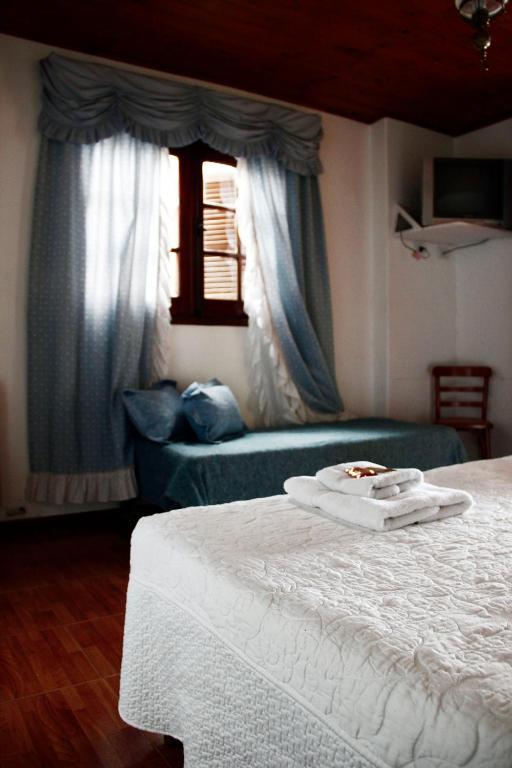 Hostal El Cerrito San Lorenzo サンロレンソ エクステリア 写真